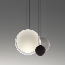 Load image into Gallery viewer, Cosmos Cluster LED Pendant Light in Detail.