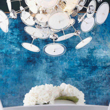 Load image into Gallery viewer, Avi Pendant Light in Detail.