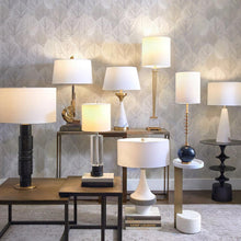 Load image into Gallery viewer, Saratoga Table Lamp in Detail.