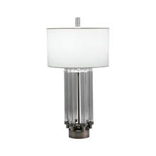 Load image into Gallery viewer, Vidro Table Lamp in Detail.