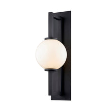 Load image into Gallery viewer, Darwin Outdoor Wall Light (Medium).