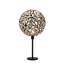Load image into Gallery viewer, Floral Table Lamp in Bamboo/Black.