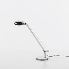 Load image into Gallery viewer, Demetra Classic LED Table Lamp in Detail.