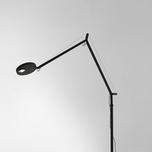 Load image into Gallery viewer, Demetra LED Floor Lamp in Detail.