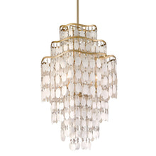 Load image into Gallery viewer, Dolce Pendant Light in Detail.