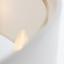 Load image into Gallery viewer, Durham Pendant Light in Detail.