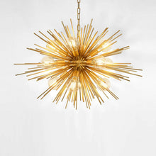 Load image into Gallery viewer, Boivin Chandelier in Detail.