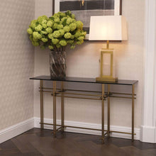 Load image into Gallery viewer, Murray Table Lamp in Detail.
