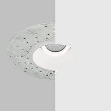 Load image into Gallery viewer, Elco Lighting Pex™ 3" Trimless Smooth Reflector Trim in Detail.