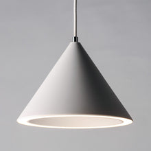 Load image into Gallery viewer, Abyss LED Pendant Light in Detail.