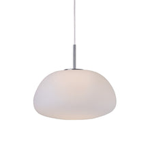 Load image into Gallery viewer, Puffs Pendant Light in Detail.