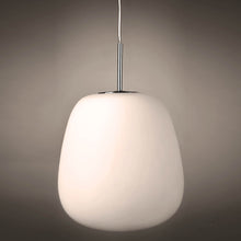 Load image into Gallery viewer, Puffs Pendant Light in Detail.