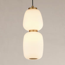 Load image into Gallery viewer, Soji LED Pendant Light in Detail.