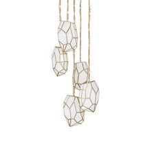 Load image into Gallery viewer, Heera Multi Light Pendant Light in Detail.