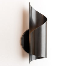 Load image into Gallery viewer, Evie Wall Light Detail.