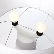 Load image into Gallery viewer, Faroo Floor Lamp in Detail.