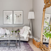 Load image into Gallery viewer, Rosy Angelis Floor Lamp In Room