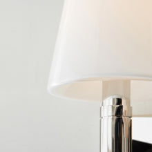 Load image into Gallery viewer, Beckham Bath Vanity Wall Light in Detail.