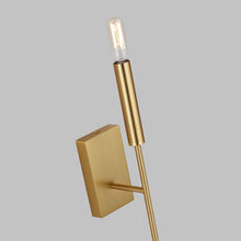 Load image into Gallery viewer, Brianna Tail Wall Light in Detail.