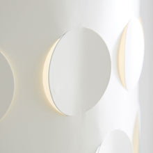 Load image into Gallery viewer, Dottie LED Floor Lamp in Detail.