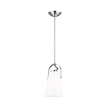 Load image into Gallery viewer, Hazel Pendant Light in Detail.
