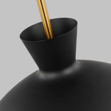 Load image into Gallery viewer, Lucerne Pendant Light in Detail.