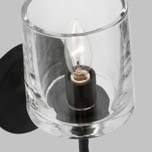 Load image into Gallery viewer, Marietta Bath Wall Light in Detail.