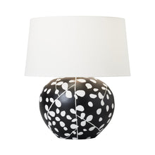 Load image into Gallery viewer, Nan LED Table Lamp in Detail.