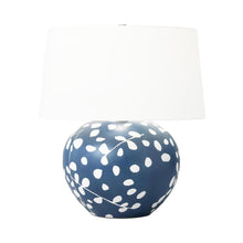 Load image into Gallery viewer, Nan LED Table Lamp in Detail.