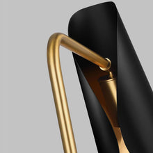 Load image into Gallery viewer, Tresa LED Floor Lamp in Detail.