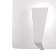 Load image into Gallery viewer, Waypoint LED Wall Light in Detail.