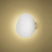 Load image into Gallery viewer, Gregg Wall Light in Medium/Right Facing/Gold.