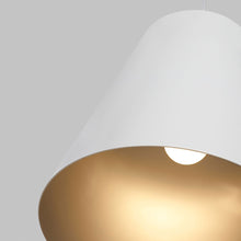 Load image into Gallery viewer, Gunnar Pendant Light Detail.