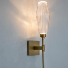 Load image into Gallery viewer, Aalto Belvedere LED Wall Light in Detail.