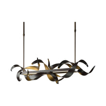 Load image into Gallery viewer, Folio LED Pendant Light in Detail.