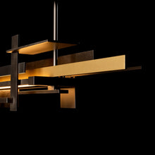 Load image into Gallery viewer, Planar Accent LED Pendant Light in Detail.