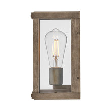 Load image into Gallery viewer, Beckham Outdoor Wall Light in Detail.
