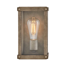 Load image into Gallery viewer, Beckham Outdoor Wall Light in Detail.