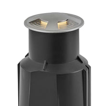 Load image into Gallery viewer, Flare Small Led Well Light in Detail.