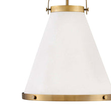 Load image into Gallery viewer, Lexi Pendant Light in Detail.