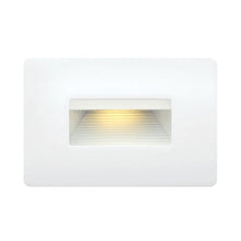 Load image into Gallery viewer, Luna Led Step Light in Horizontal/Satin White.