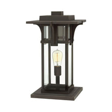 Load image into Gallery viewer, Manhatten Outside Area Post Light in Clear Beveled/Led.