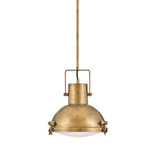 Load image into Gallery viewer, Nautique Pendant Light in Detail.