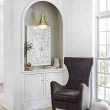 Load image into Gallery viewer, Oliver Pendant Light in living room.
