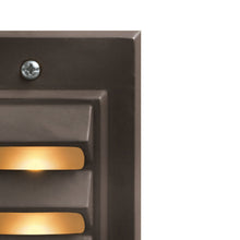 Load image into Gallery viewer, Vertical Deck Light in Detail.