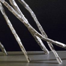 Load image into Gallery viewer, Brindille Table Lamp in Detail.