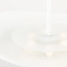 Load image into Gallery viewer, Fabius LED Pendant Light in Detail.