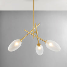 Load image into Gallery viewer, Alberton Chandelier in Detail.