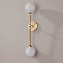 Load image into Gallery viewer, Andrews LED Wall Light in Detail.