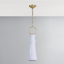Load image into Gallery viewer, Borden Pendant Light in Detail.